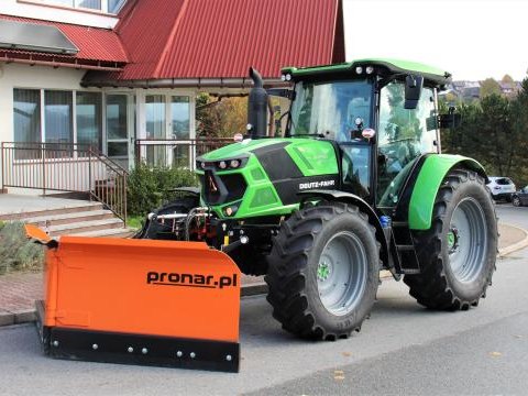 Zakup fabrycznie nowego ciągnika rolniczego