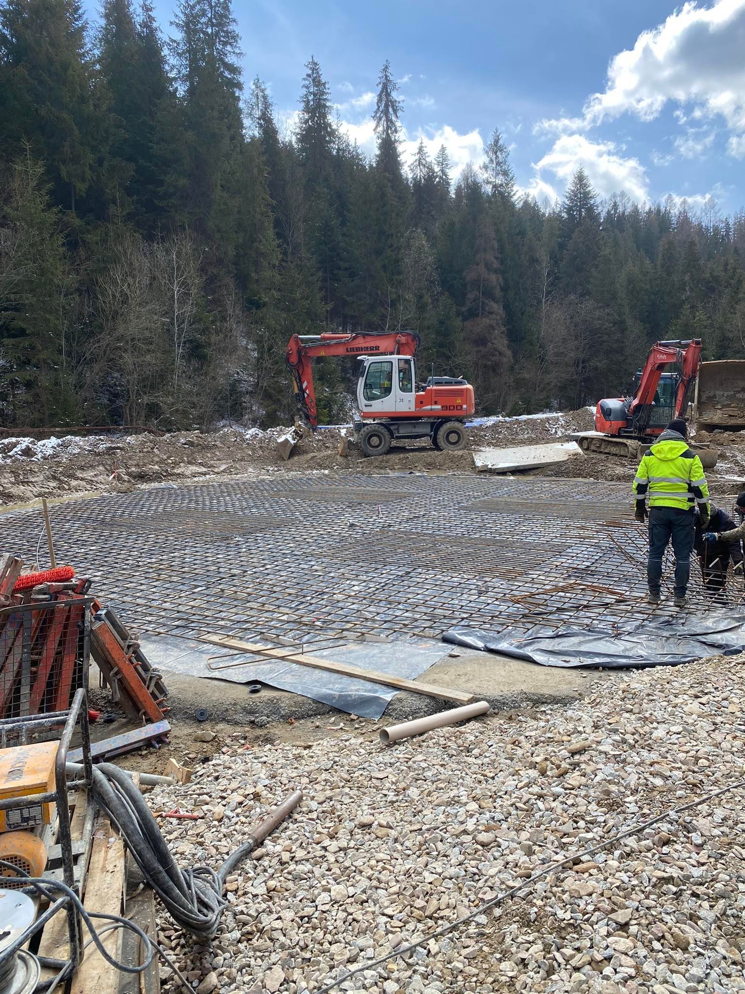 Trwają prace nad budową stacji uzdatniania wody w miejscowości Mizerna.