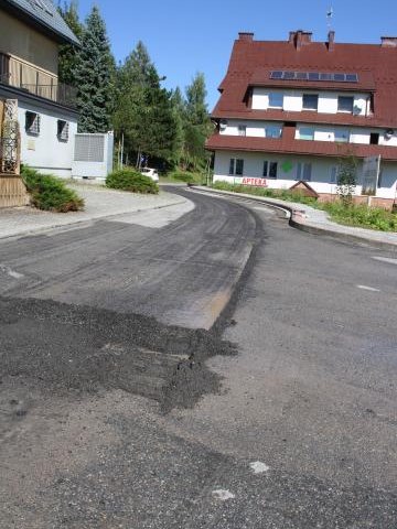 Frezowanie ulicy Gorczańskiej w Maniowach