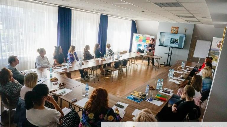 KOM9 (Niestandardowy).jpg