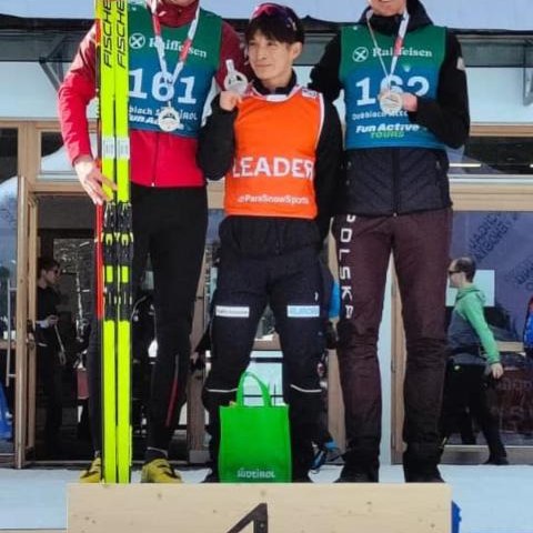 Znakomity początek Witolda Skupnia