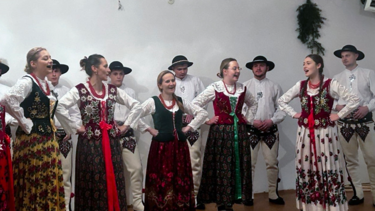 Zwyrtni11 (Niestandardowy).PNG