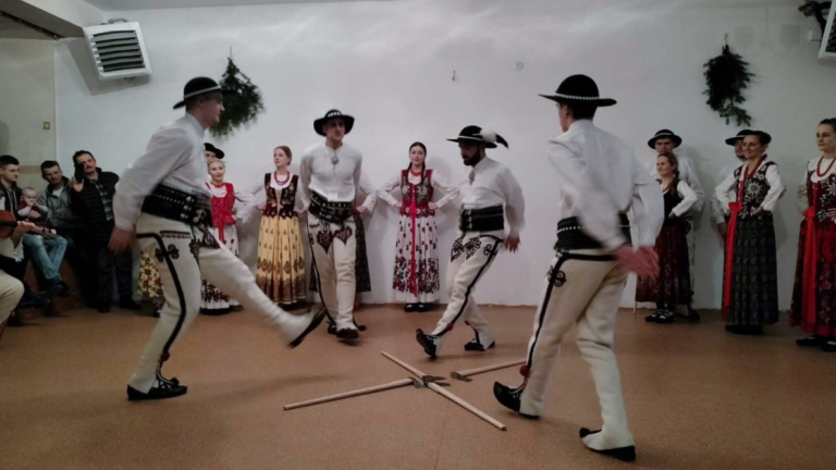 Zwyrtni13 (Niestandardowy).PNG