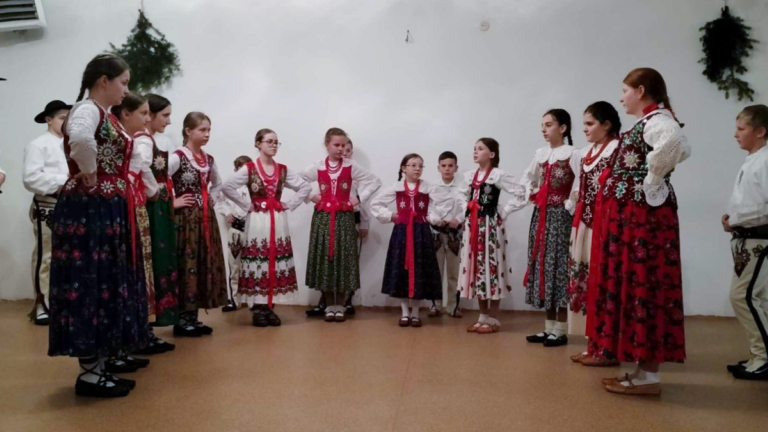 Zwyrtni6 (Niestandardowy).PNG