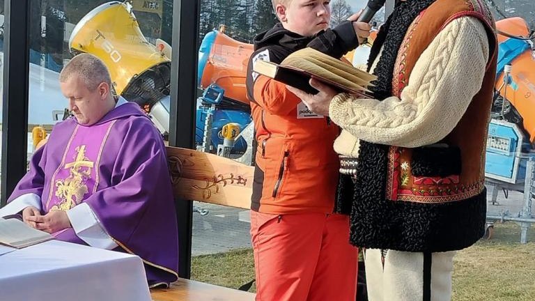 428604607_692112253129760_6594008005238892742_n (Niestandardowy).jpg