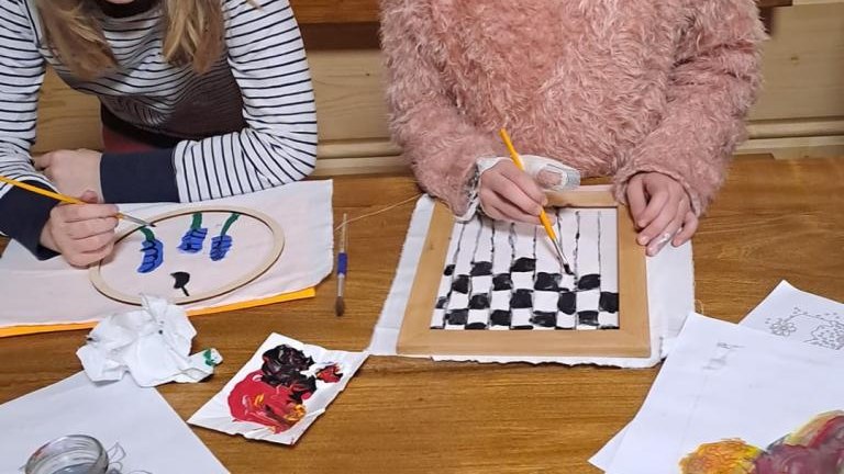 428622168_382000537913818_6379892414293993175_n (Niestandardowy).jpg