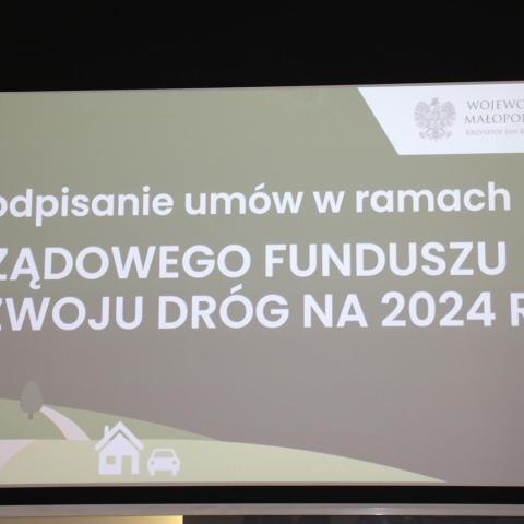 Wojewoda Małopolski podpisał umowy na inwestycje drogowe