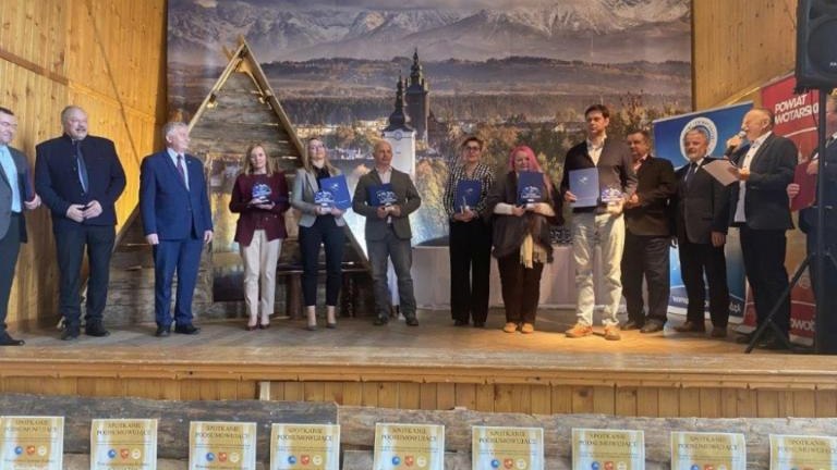 aae4a347463ec2b1d27cdc1318cdcca4 (Niestandardowy).jpg