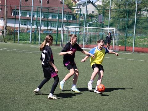 Rozgrywki dzieci i młodzieży w piłce nożnej