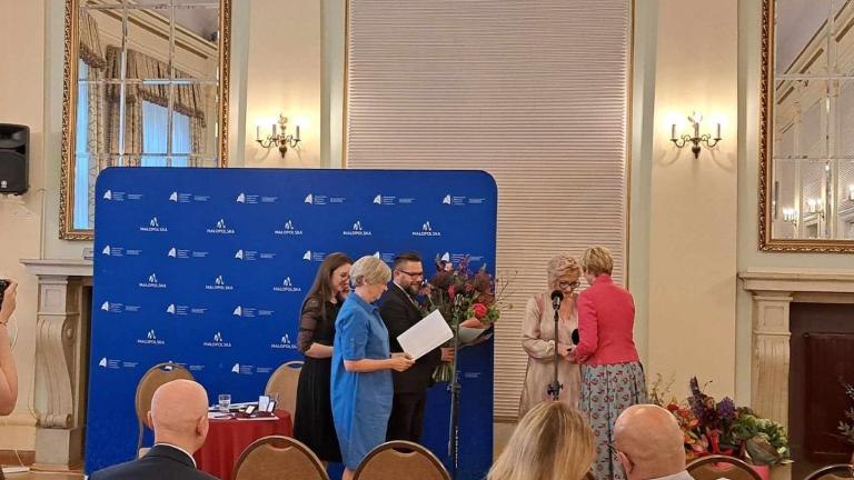 2d3cc30d-2c22-4f2a-80c1-5d726c4c977a (Niestandardowy).jpg