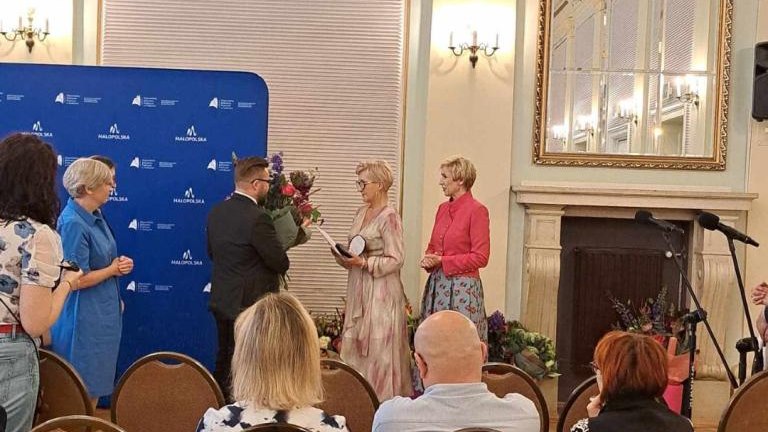 34601059-060d-4304-a93d-176830881b0a (Niestandardowy).jpg