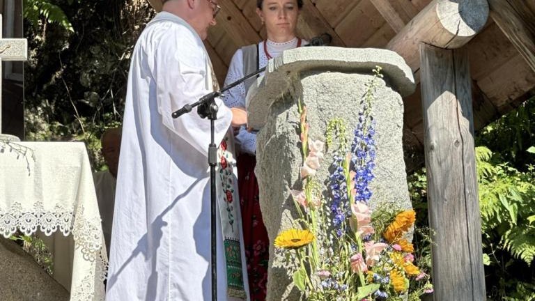 6 (Niestandardowy).jpeg