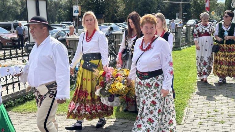 3 (27) (Niestandardowy).jpeg