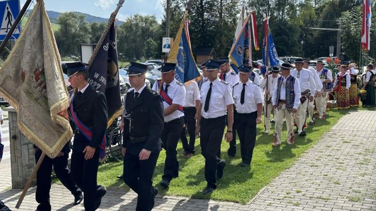 3 (3) (Niestandardowy).jpeg