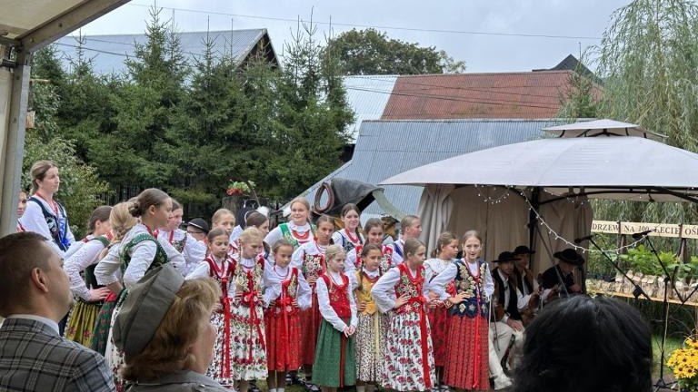 Messenger_creation_C75A906A-25F8-4730-B44D-DAE3BCA6DDF5 (Niestandardowy).jpeg