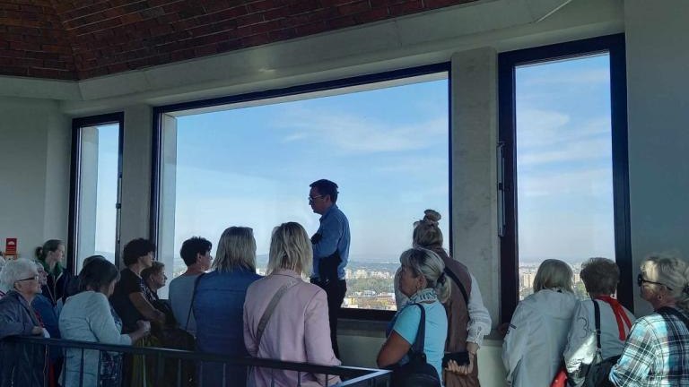 Messenger_creation_4A901A52-ED81-45B5-8156-16A8F88C530F (Niestandardowy).jpeg