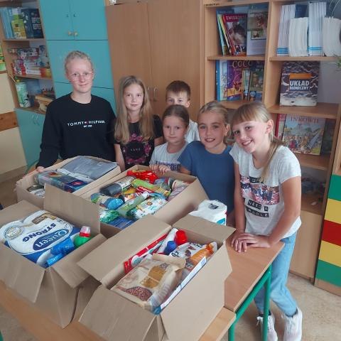 Szkoła Podstawowa w Sromowcach Wyżnych włączyła się w akcję pomocy dla powodzian
