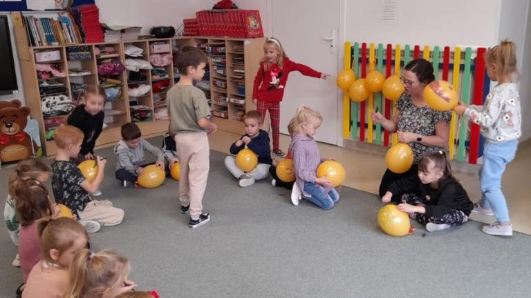 Przemoc (12) (Niestandardowy).jpg