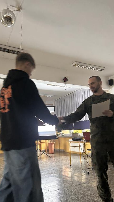 IMG_3442 (1440x1920).jpg