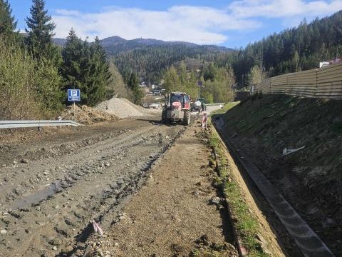 Dalszy ciąg prac na ul. Królówka w Kluszkowcach