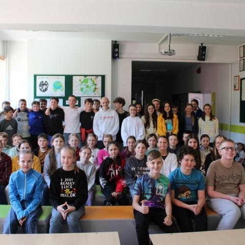„W życiowym kotle łatwo się sparzyć – ucz się, jak nie stracić kontroli” - zajęcia profilaktyczne w Szkole Podstawowej w Sromowcach Niżnych
