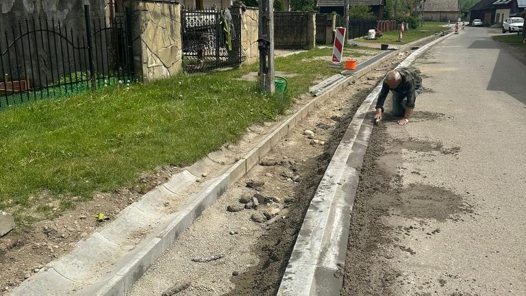 Zdjęcie WhatsApp 2025-05-29 o 08.35.35_250e2341.jpg