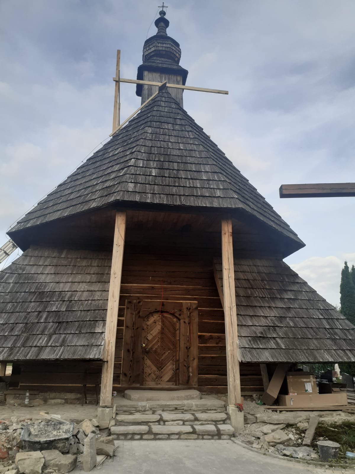 Trwa Renowacja Zabytkowego Kościoła pw. św. Sebastiana w Maniowach