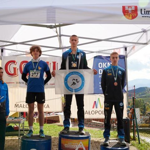 Piotr Łuniewski zwycięzcą IV rundy Grand Prix Małopolski w Biegach Przełajowych!