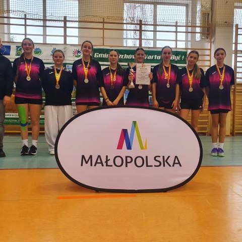 Wicemistrzostwo Województwa dla dziewcząt z Maniów!