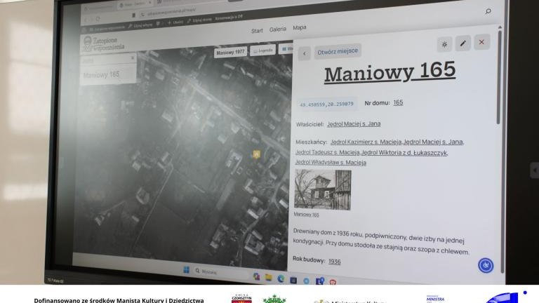 Warsztaty „Ocalić historię zatopionej wioski – Stare Maniowy” w Szkole Podstawowej w Maniowach 4.jpg