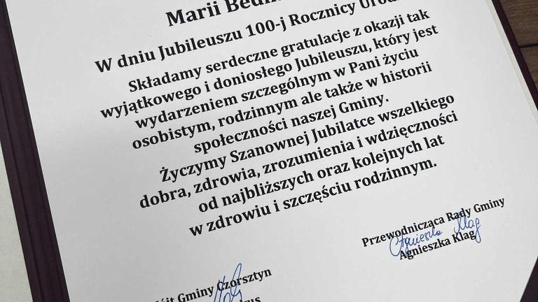 Z wizytą u Jubilatki Pani Marii Bednarczyk w dniu 100 urodzin (2).jpg