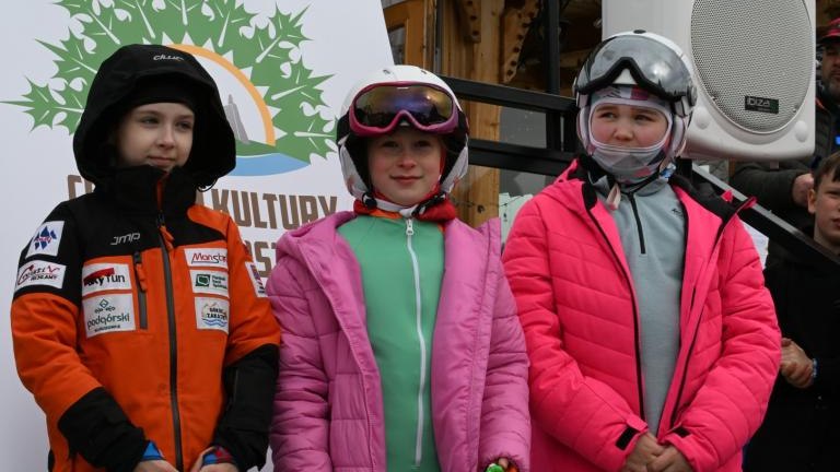 Młodzi sportowcy na stoku – zawody o Puchar Wójta Gminy Czorsztyn (182) (Duże).JPG