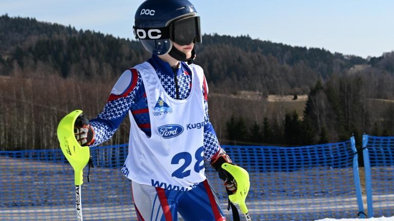 Młodzi sportowcy na stoku – zawody o Puchar Wójta Gminy Czorsztyn (43) (Duże).JPG