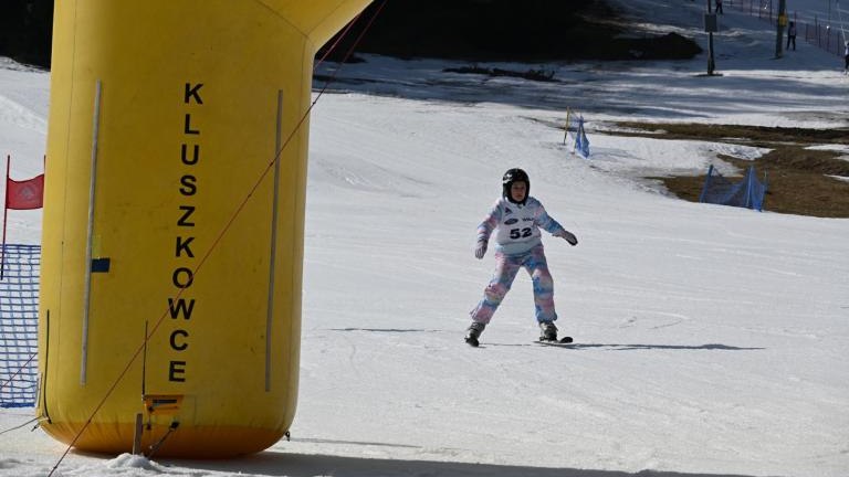 Młodzi sportowcy na stoku – zawody o Puchar Wójta Gminy Czorsztyn (69) (Duże).JPG