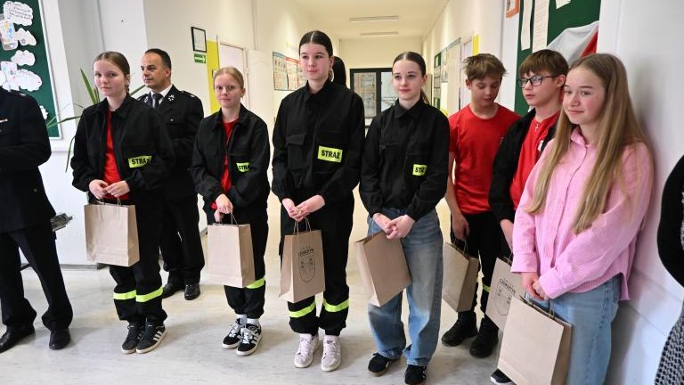 Gminne eliminacje Ogólnopolskiego Turnieju Wiedzy Pożarniczej w Sromowcach Niżnych (19).JPG