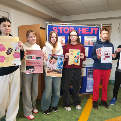 Dzień Bezpiecznego Internetu - Bezpieczne korzystanie z mediów społecznościowych