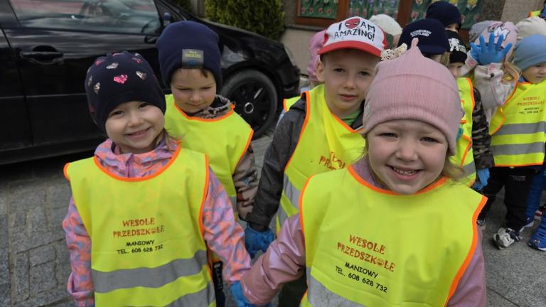 Przedszkolaki sprzątają świat! (11).jpg