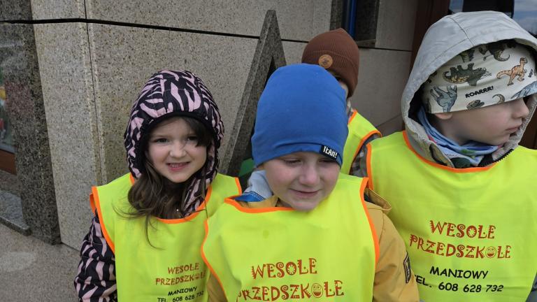 Przedszkolaki sprzątają świat! (17).jpg