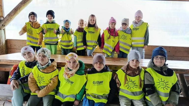 Przedszkolaki sprzątają świat! (3).jpg