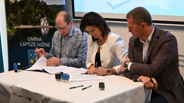 8 maja 2026 r. w Niedzicy podpisana została umowa na realizację strategicznego projektu w ramach Klastra Energii Zbiornika Czorsztyńskiego (138).JPG