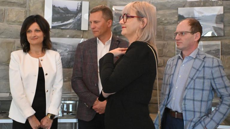 8 maja 2026 r. w Niedzicy podpisana została umowa na realizację strategicznego projektu w ramach Klastra Energii Zbiornika Czorsztyńskiego (163).JPG