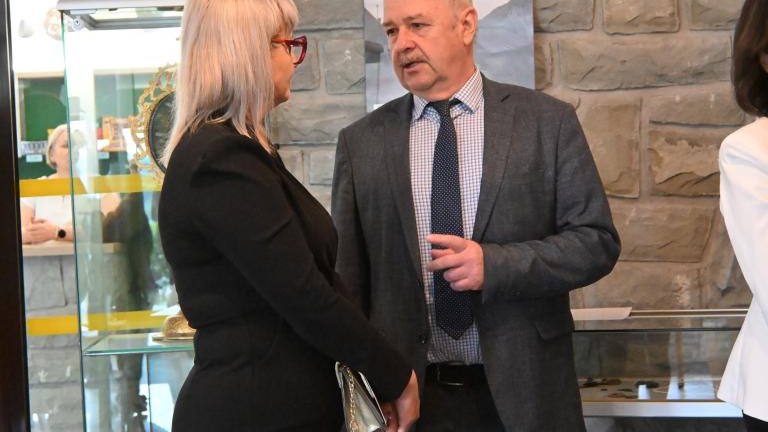 8 maja 2026 r. w Niedzicy podpisana została umowa na realizację strategicznego projektu w ramach Klastra Energii Zbiornika Czorsztyńskiego (190).JPG