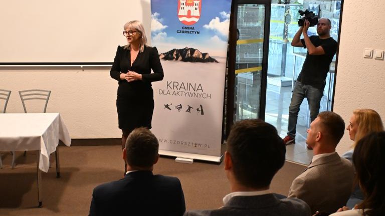 8 maja 2026 r. w Niedzicy podpisana została umowa na realizację strategicznego projektu w ramach Klastra Energii Zbiornika Czorsztyńskiego (53).JPG