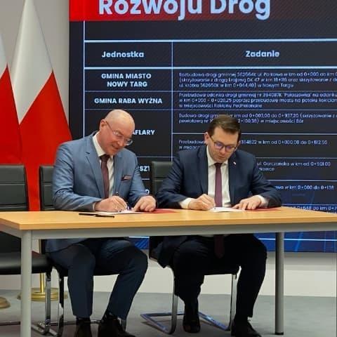 Gminna droga z dotacją Rządowego Funduszu Rozwoju Dróg