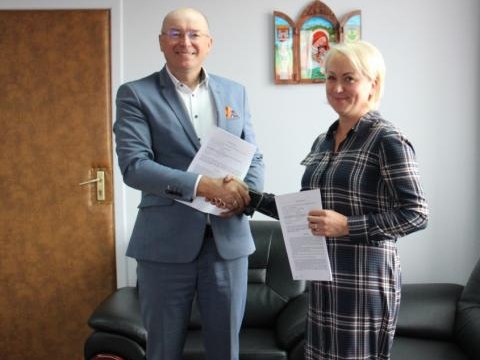 Przebudowa drogi gminnej w Kluszkowcach - podpisanie umowy z wykonawcą