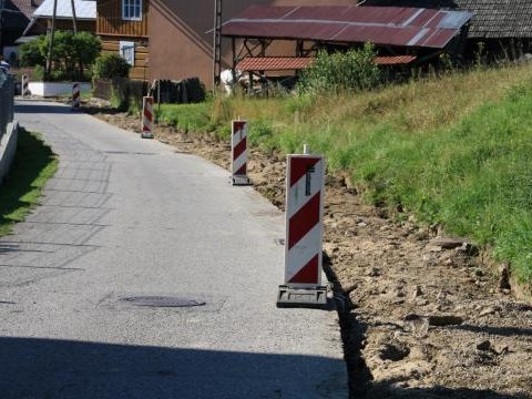 Rozpoczęły się prace związane z przebudową drogi gminnej w miejscowości Kluszkowce